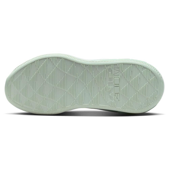 Nike Air Zoom Bella 7